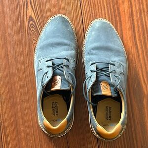 Johnston and Murphy Men’s Blue Suede Shoes